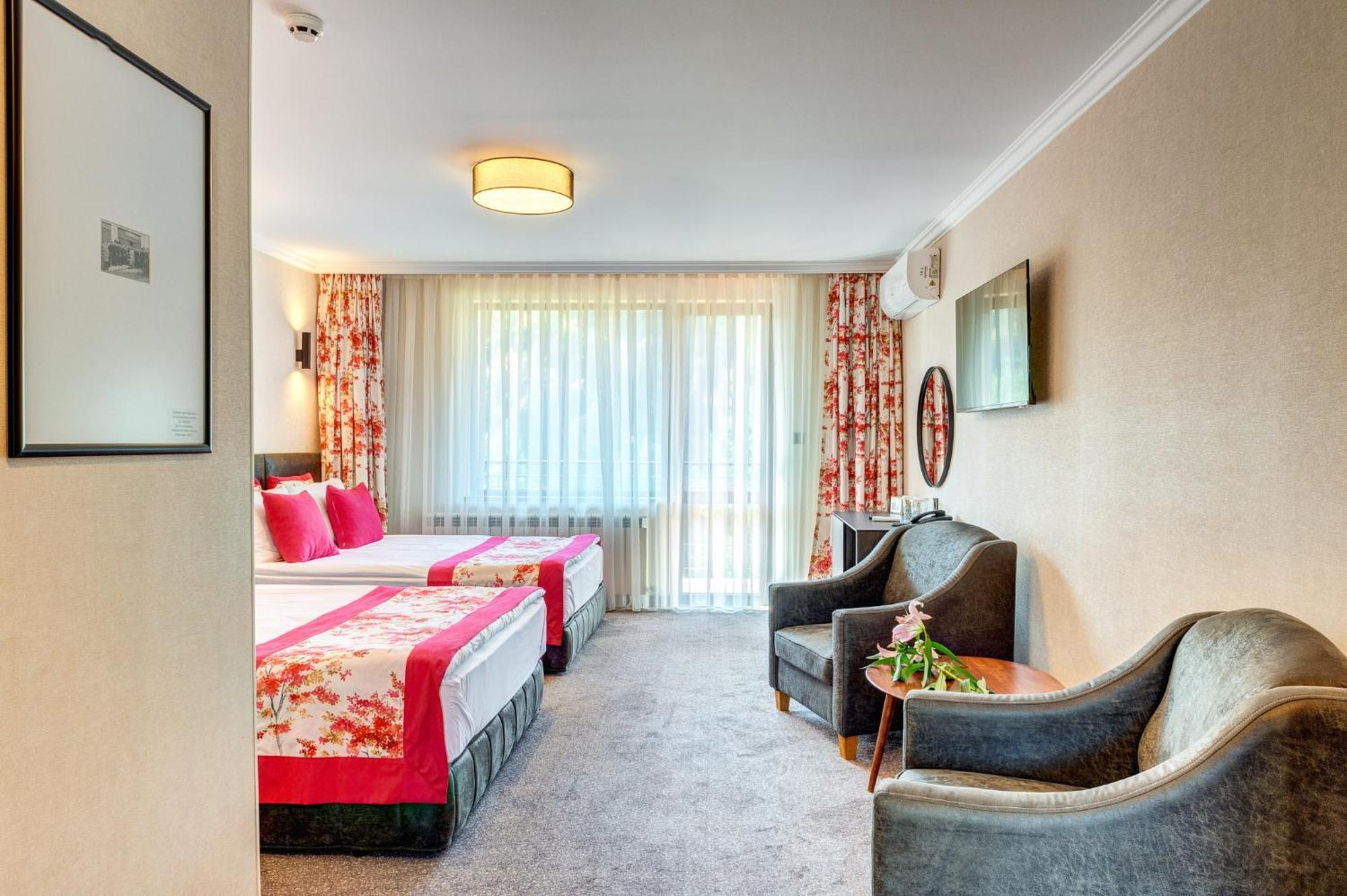 Spa Hotel Kiparis Smoljan Exteriér fotografie